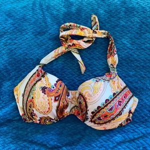 Victoria’s Secret bikini